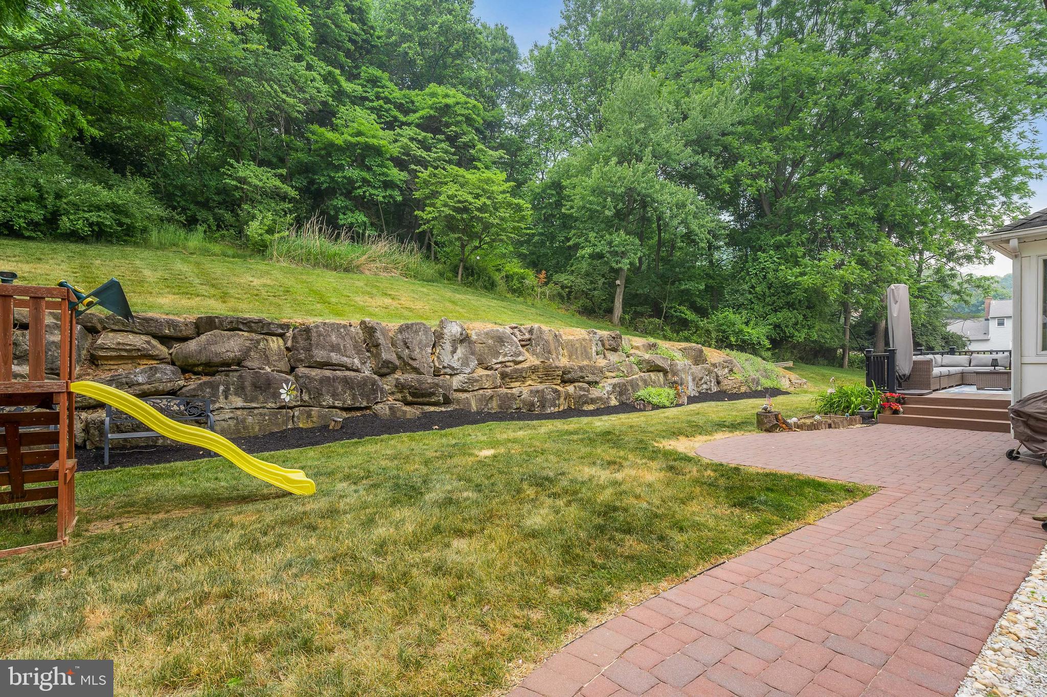 263 Watch Hill Road Exton, PA 19341 - Photo 35 of 40 Paver Patio