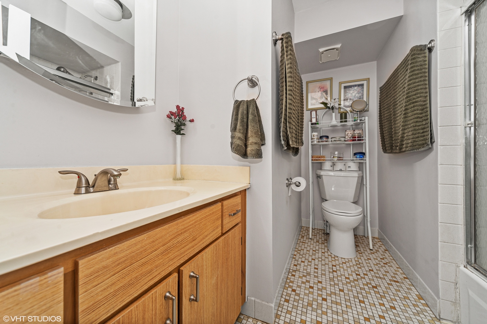 501 McHenry Road, Unit 3B Wheeling, IL 60090 - Photo 9 of 15