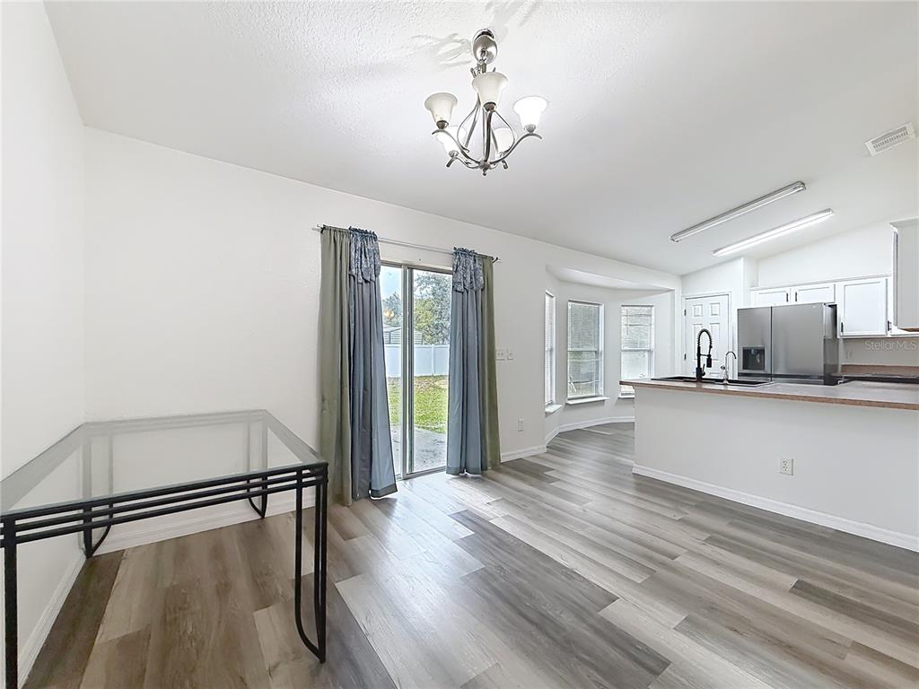 13117 Southwest 33rd Terrace Ocala, FL 34473 - Photo 6 of 26