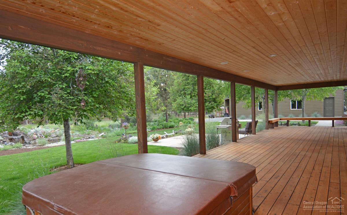 15885 Ranch Place La Pine, OR 97739 - Photo 23 of 25 Back deck looking towards shop over Hot