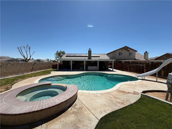 $470,000 | 13698 Gateway Drive, Victorville, CA 92392