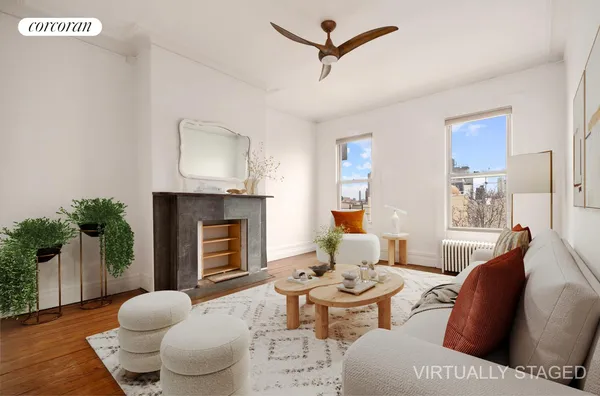 $770,000 | 100 Newel Street, Unit 4R | Greenpoint