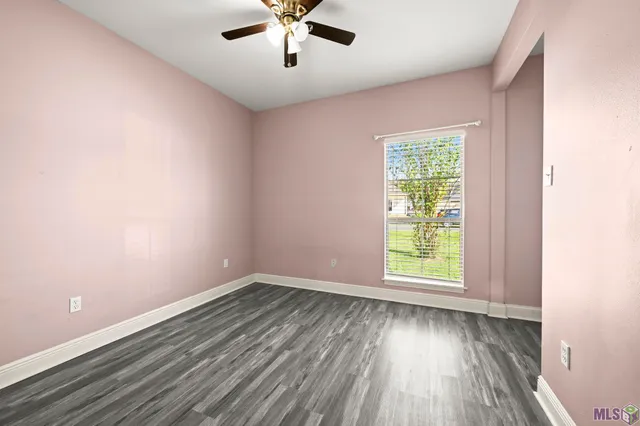 $215,000 | 18113 Martha Drive, Zachary, LA 70791