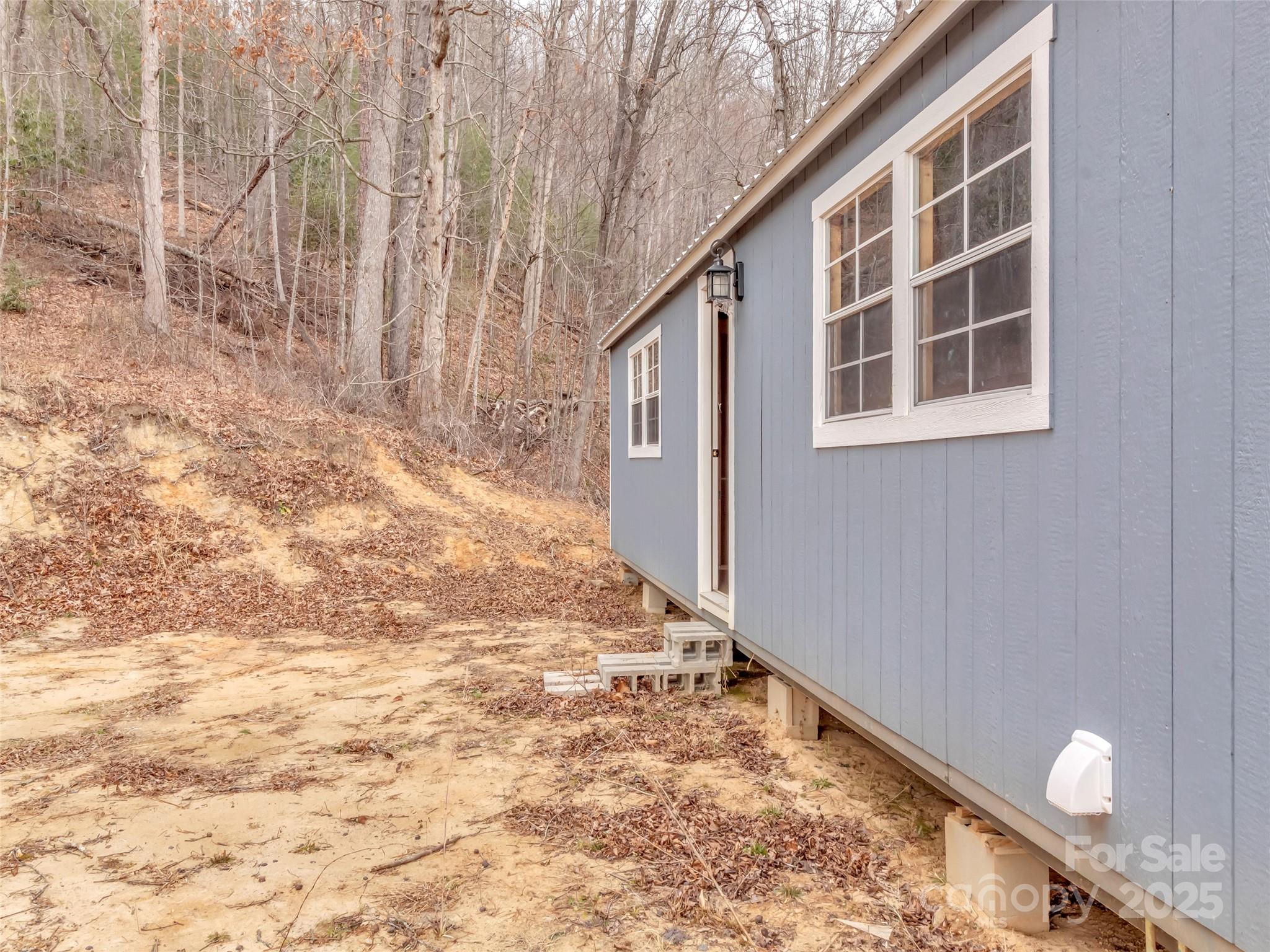 89 Kirkpatrick Cove Clyde, NC 28721 - Photo 12 of 28