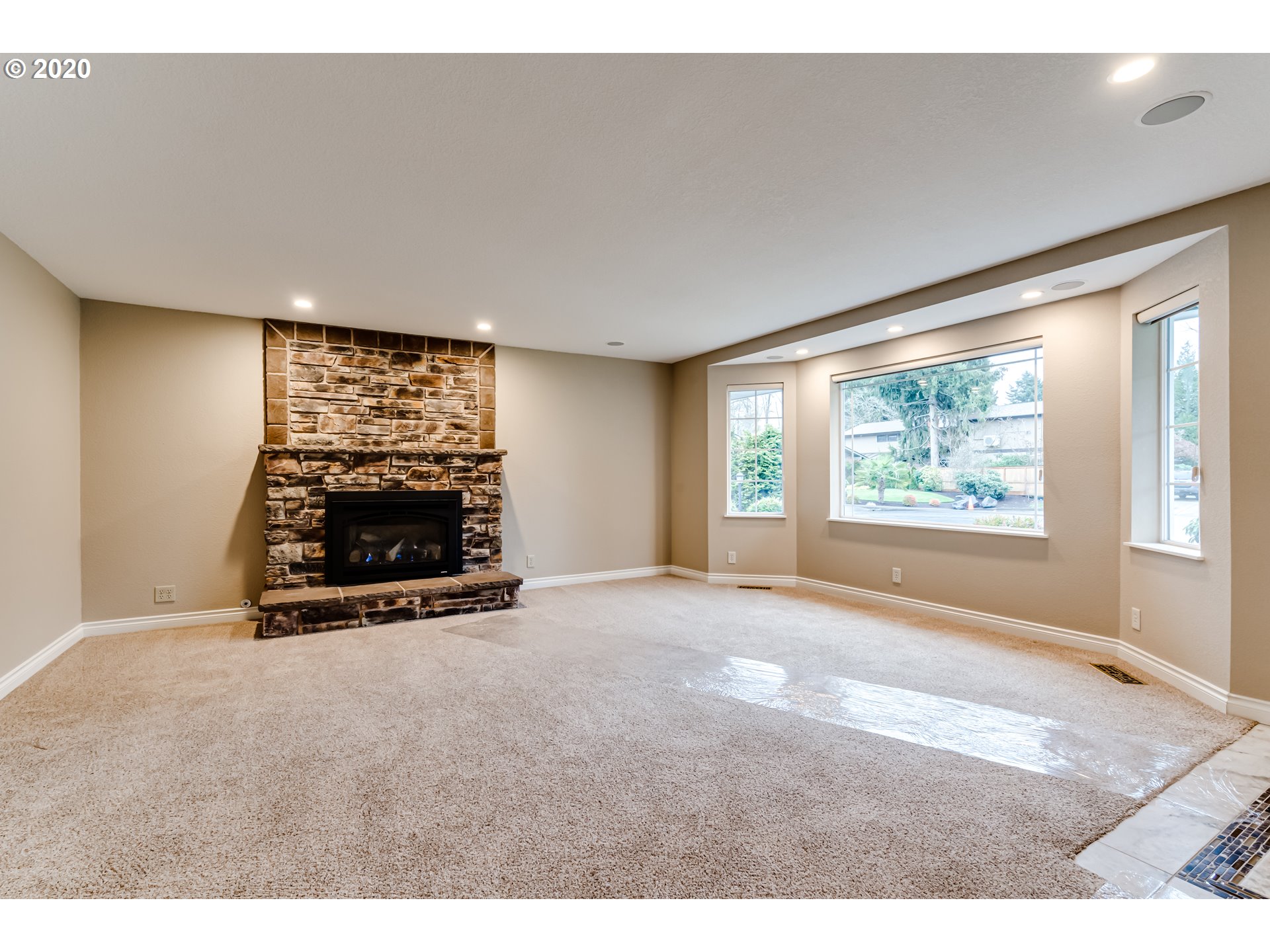 2848 Chateau Place Springfield, OR 97477 - Photo 4 of 30