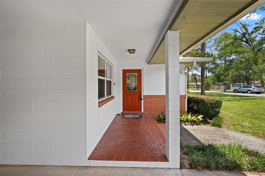 3919 Southwest 4th Place Gainesville, FL 32607 - Photo 5 of 38