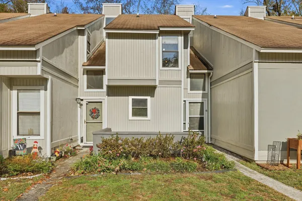 $231,500 | 2753 Jobee Drive, Unit 6, Charleston, SC 29414