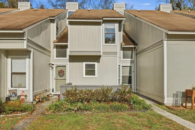 $231,500 | 2753 Jobee Drive, Unit 6, Charleston, SC 29414
