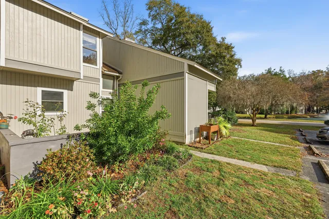 $231,500 | 2753 Jobee Drive, Unit 6, Charleston, SC 29414