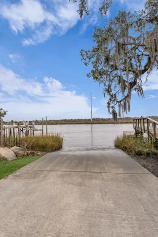 $231,500 | 2753 Jobee Drive, Unit 6, Charleston, SC 29414