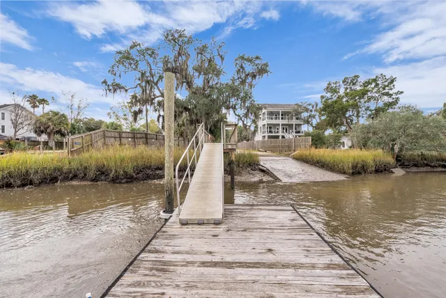 $231,500 | 2753 Jobee Drive, Unit 6, Charleston, SC 29414