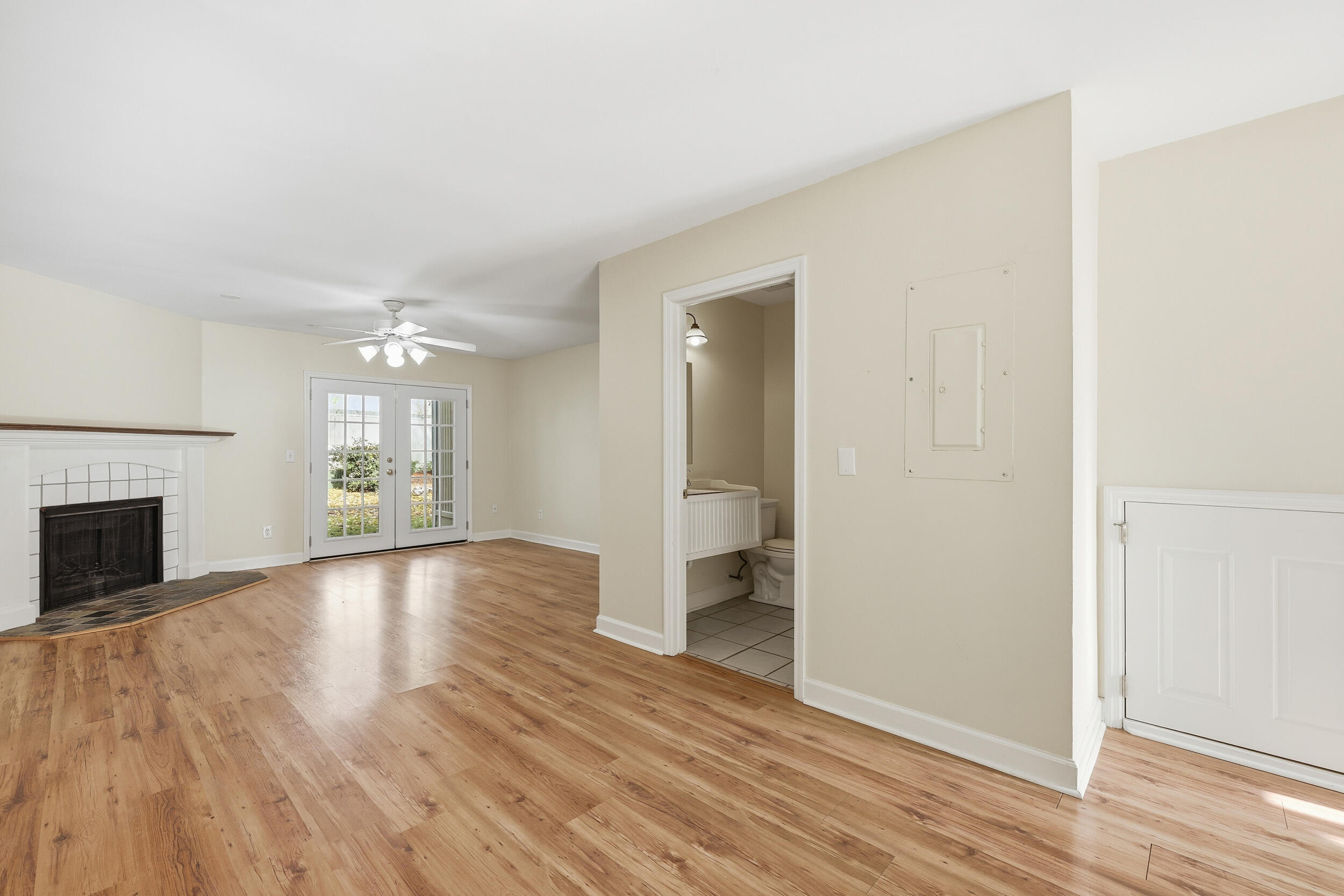 2753 Jobee Drive, Unit 6 Charleston, SC 29414 - Photo 5 of 42 11_550a0834