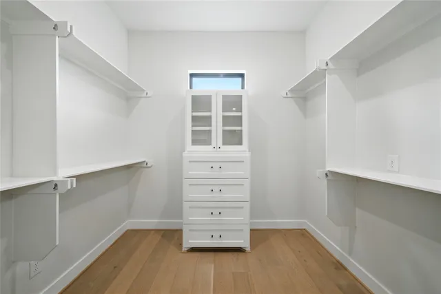 $827,999 | 1711 Bologna Lane, Houston, TX 77055