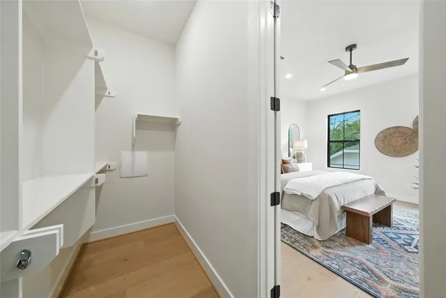 $827,999 | 1711 Bologna Lane, Houston, TX 77055