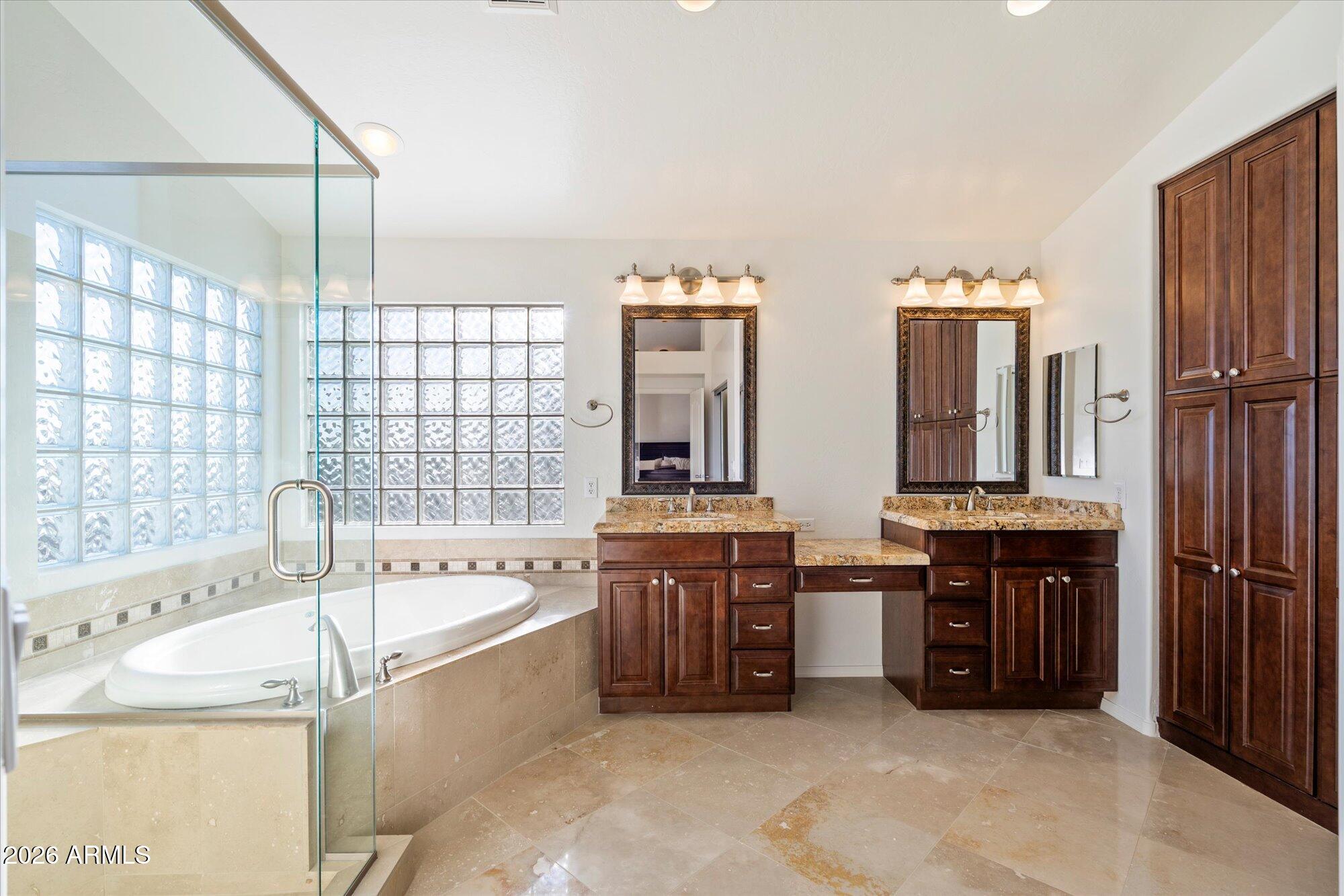 22005 North 43rd Place Phoenix, AZ 85050 - Photo 36 of 57 Primary Bathroom