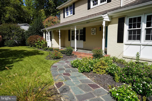 $399,999 | 707 Camellia Road, Salisbury, MD 21804