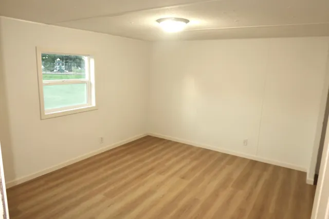 $54,900 | 17373 North Creek Drive, Lakeville, MN 55024