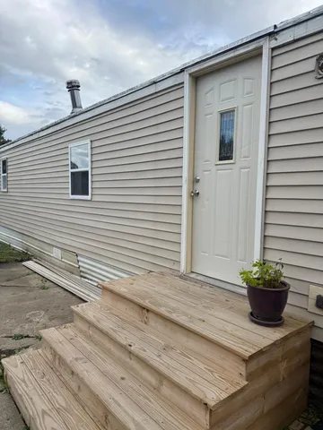 $54,900 | 17373 North Creek Drive, Lakeville, MN 55024