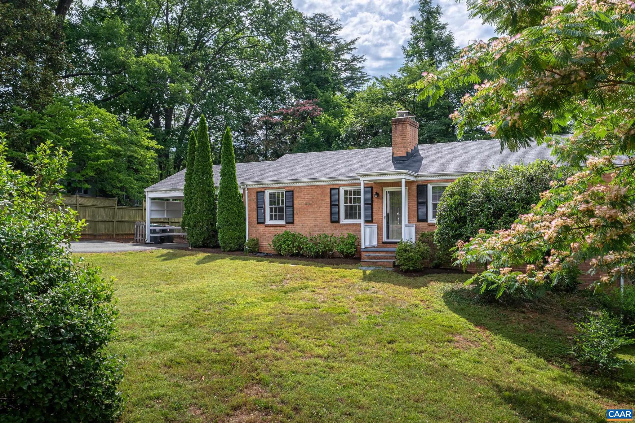 1636 Meadowbrook Heights Road Charlottesville, VA 22901 - Photo 3 of 57
