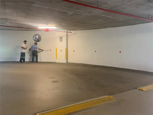 $1,100,000 | 16385 Biscayne Boulevard, Unit 1615, North Miami Beach, FL 33160