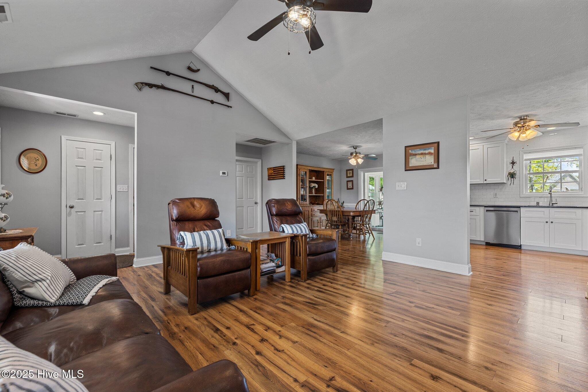 215 Secretariat Court Raeford, NC 28376 - Photo 17 of 49 25-web-or-mls-707A1080