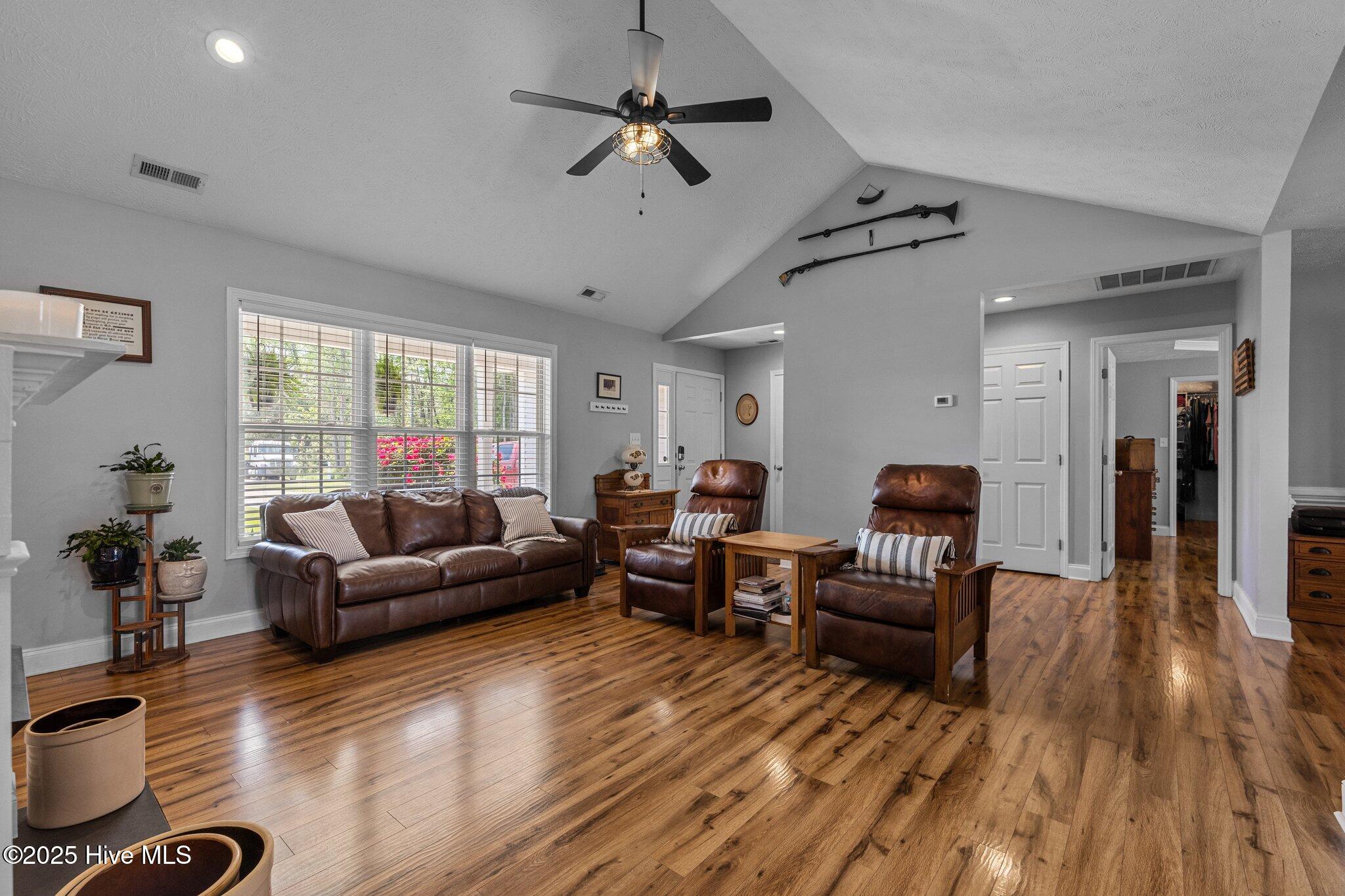 215 Secretariat Court Raeford, NC 28376 - Photo 19 of 49 21-web-or-mls-707A1062