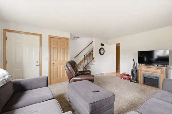 $315,000 | 606 East Florida Avenue, Appleton, WI 54911