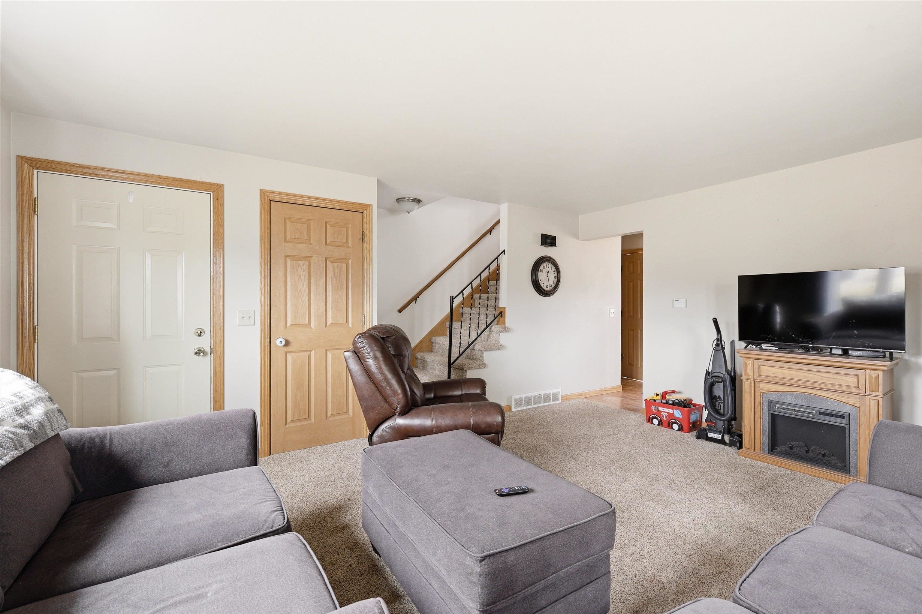 606 East Florida Avenue Appleton, WI 54911 - Photo 12 of 31