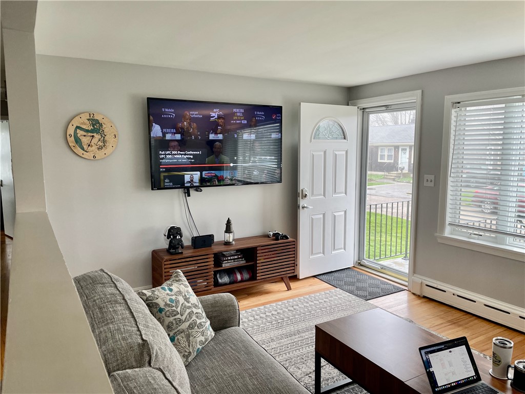 31 Rosedale Terrace Middletown, RI 02842 - Photo 6 of 20