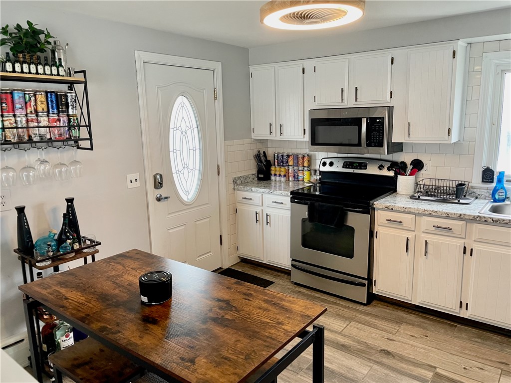 31 Rosedale Terrace Middletown, RI 02842 - Photo 8 of 20