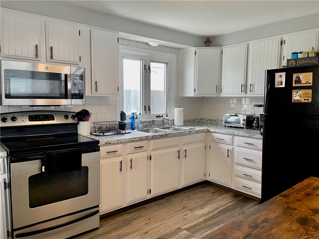 31 Rosedale Terrace Middletown, RI 02842 - Photo 9 of 20