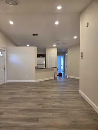 $2,550 | 1741 Royal Forest Court, West Palm Beach, FL 33406