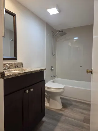 $2,550 | 1741 Royal Forest Court, West Palm Beach, FL 33406