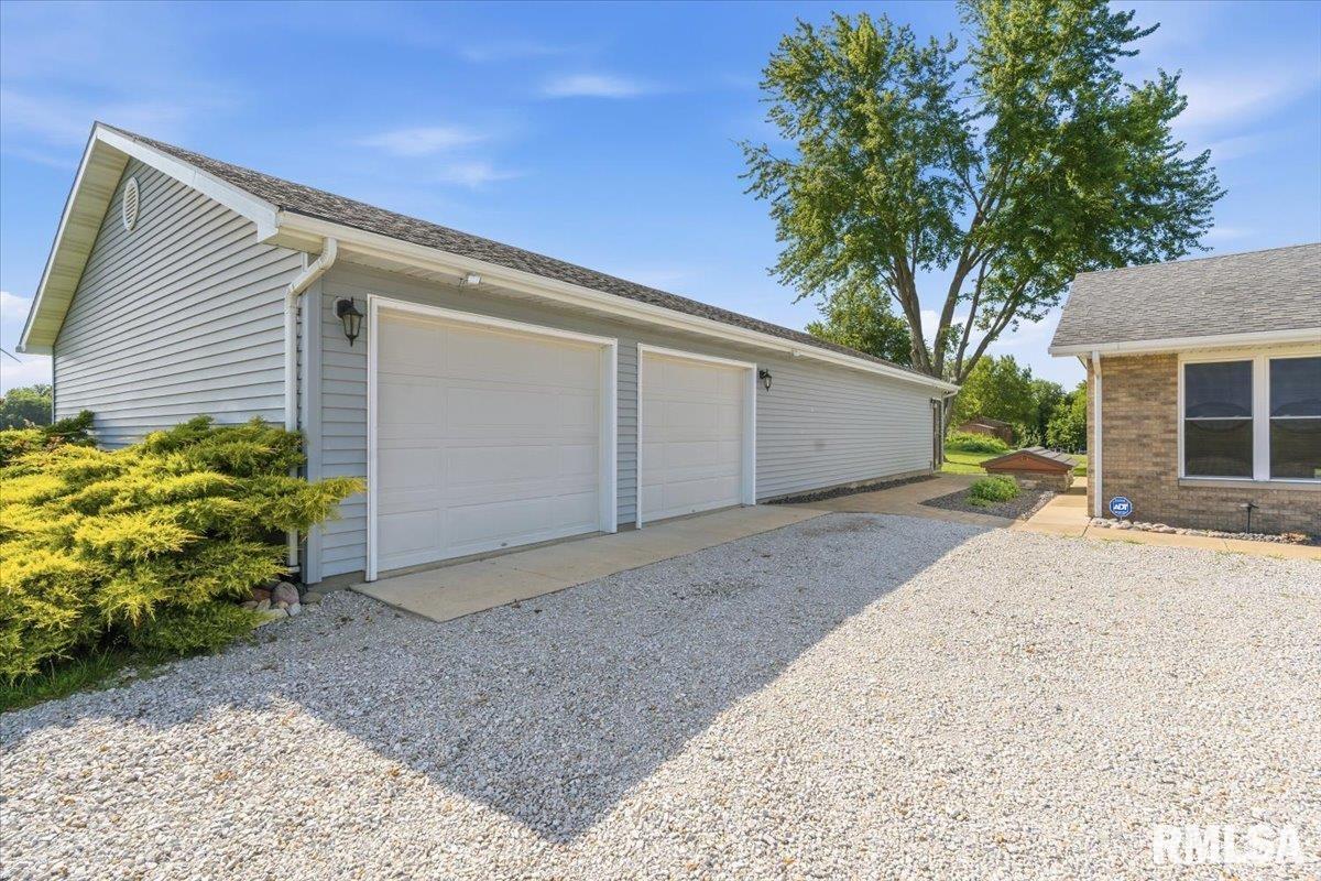 14201 3100N Road Virden, IL 62690 - Photo 30 of 55