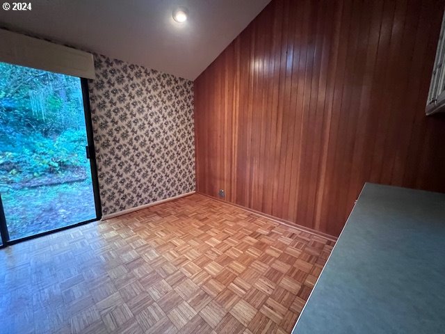 2890 Warren Street Eugene, OR 97405 - Photo 12 of 46 a view of an empty room and wooden door