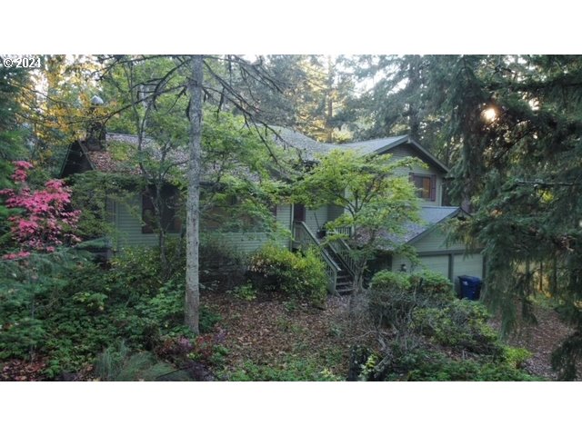 2890 Warren Street Eugene, OR 97405 - Photo 45 of 46 a black and white photo of a house