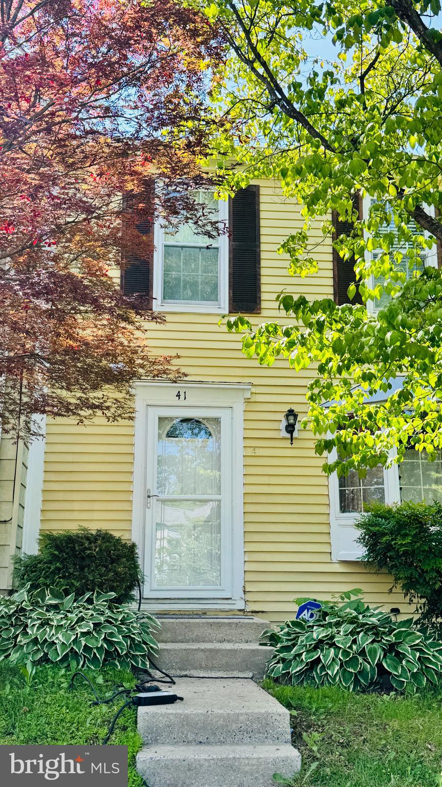 41 Shady Spring Place Gaithersburg, MD 20877 - Photo 1 of 39