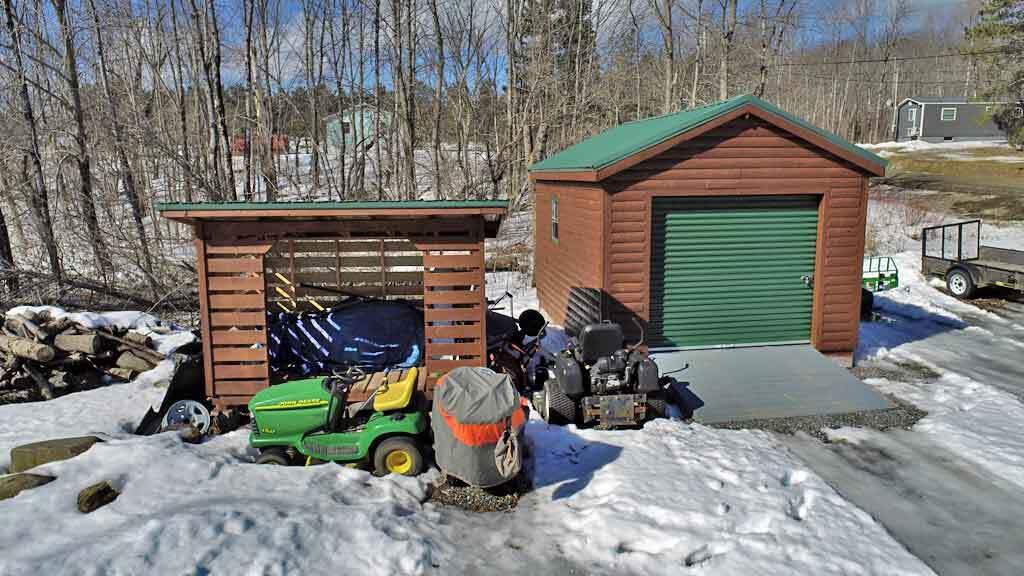 20 Hemore Road Houlton, ME 04730 - Photo 8 of 61 log-home-in-maine-garage