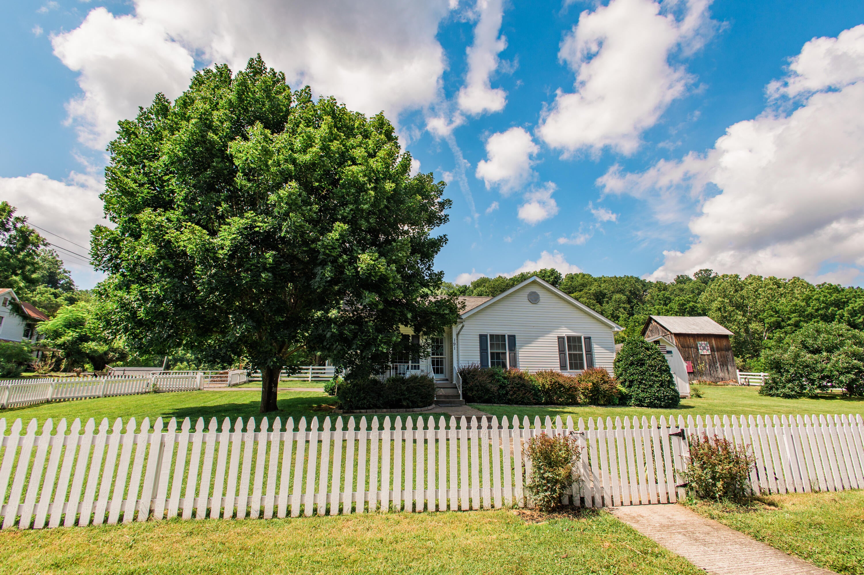 191 Front Street Renick, WV 24966 - Photo 1 of 106 Gallery Image 1