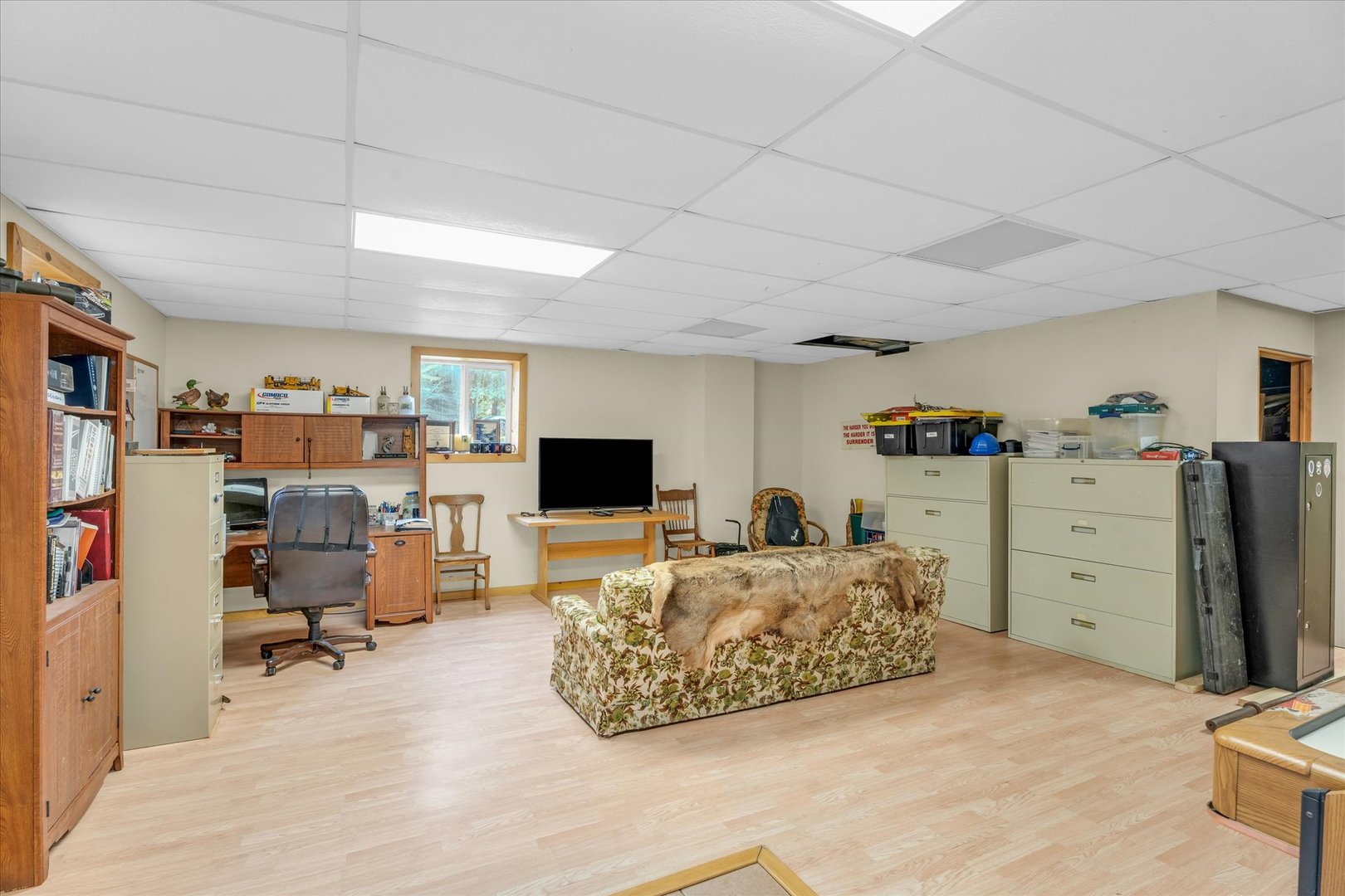 15262 North 450 East Road Fithian, IL 61844 - Photo 44 of 66 a bedroom with furniture and a flat screen tv