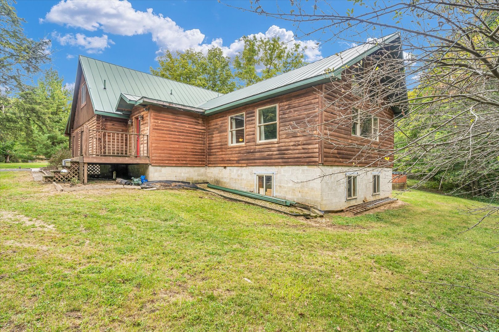 15262 North 450 East Road Fithian, IL 61844 - Photo 45 of 66 a view of a house with a yard and sitting area
