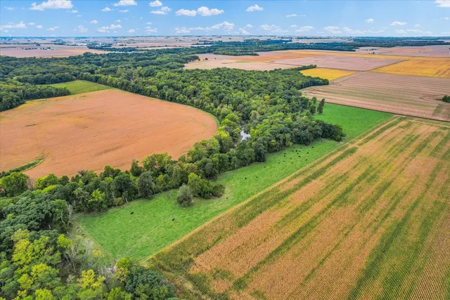 $389,900 | 15262 North 450 East Road, Fithian, IL 61844