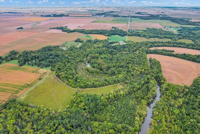 $389,900 | 15262 North 450 East Road, Fithian, IL 61844