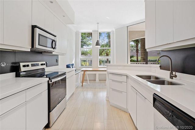 $340,000 | 3001 Northeast 185th Street, Unit 123, Aventura, FL 33180