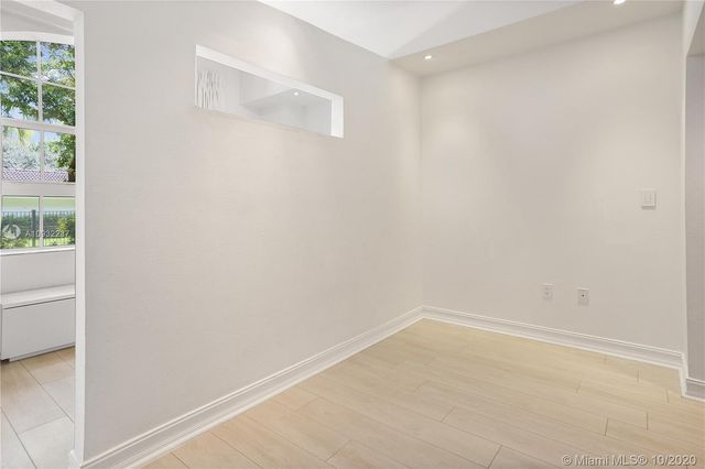 $340,000 | 3001 Northeast 185th Street, Unit 123, Aventura, FL 33180