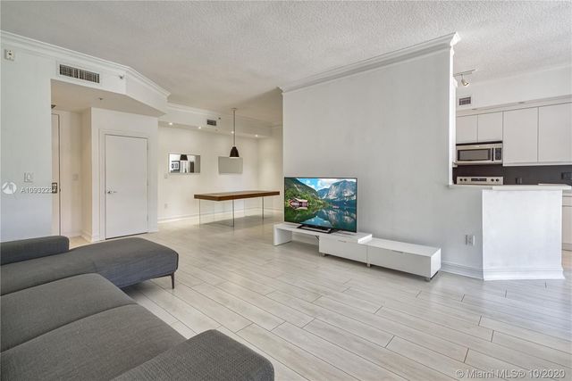 $340,000 | 3001 Northeast 185th Street, Unit 123, Aventura, FL 33180