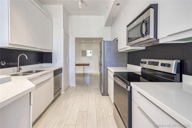 $340,000 | 3001 Northeast 185th Street, Unit 123, Aventura, FL 33180