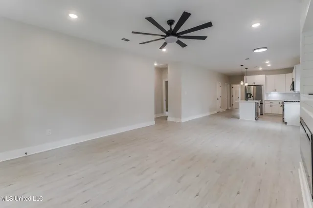 $289,900 | 420 Beverly Drive, Biloxi, MS 39530