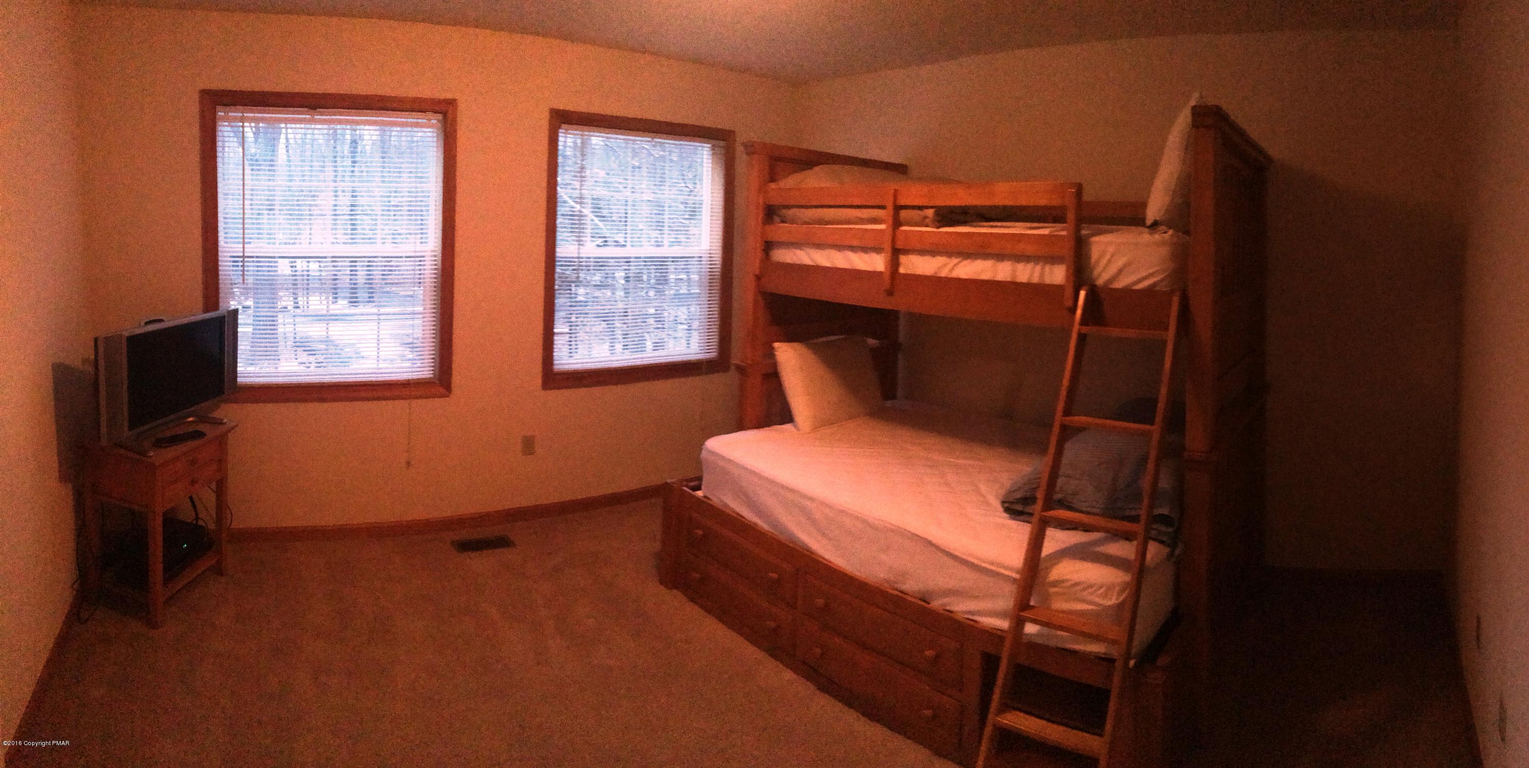 174 Ridge Road Pocono Lake, PA 18347 - Photo 13 of 41 Callaghan Bdrm3