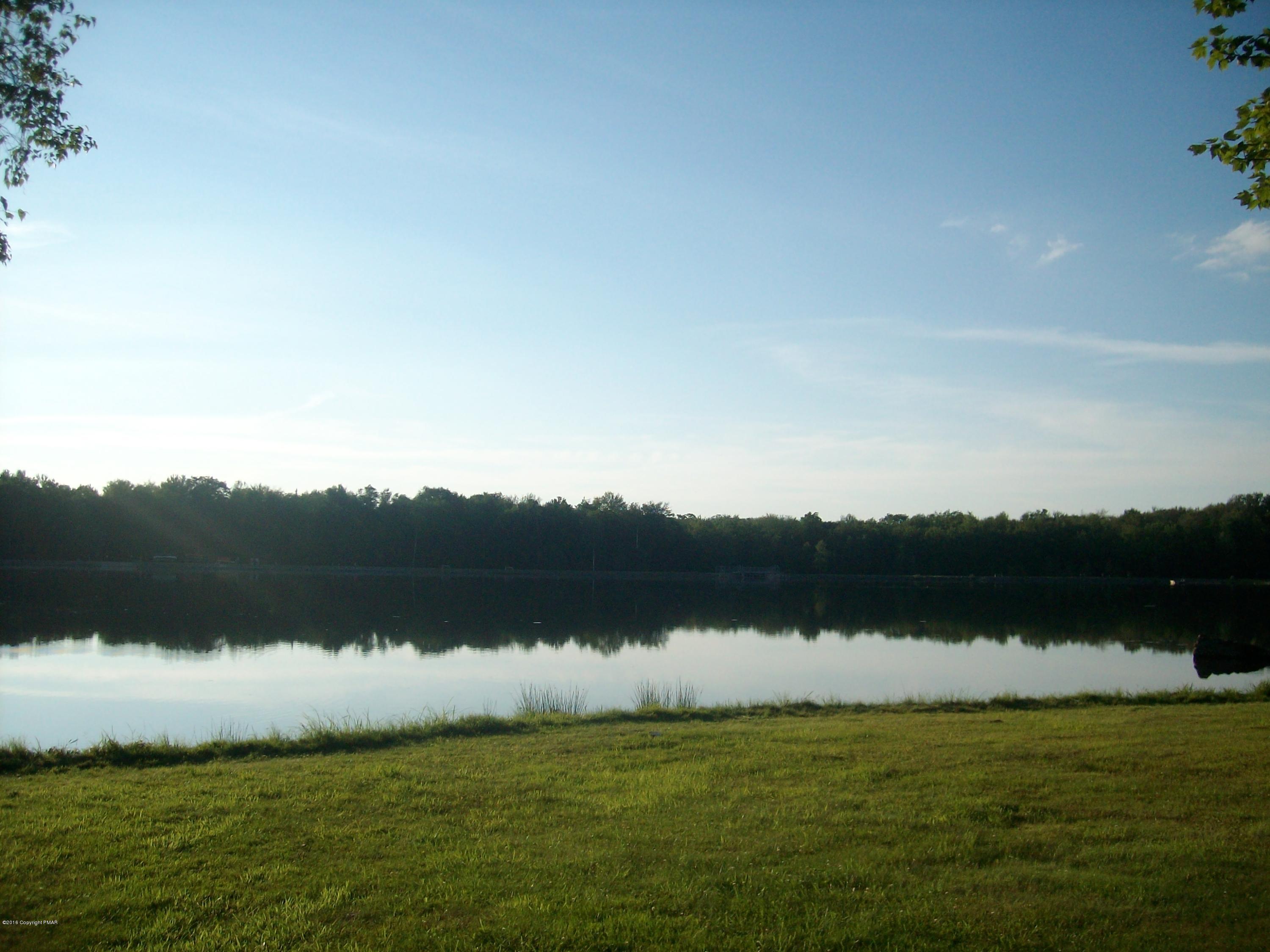 174 Ridge Road Pocono Lake, PA 18347 - Photo 24 of 41 LLV Lake